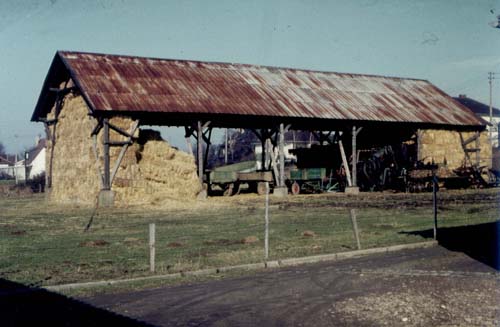 Scheune_auf_jetzigem_g_Schmitz