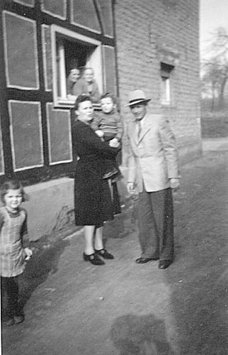 Simon Reini mit Eltern