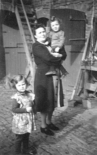 Simon Reini mit Mutter u Helene