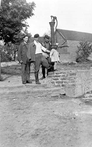 Velten alte Pumpe 1942